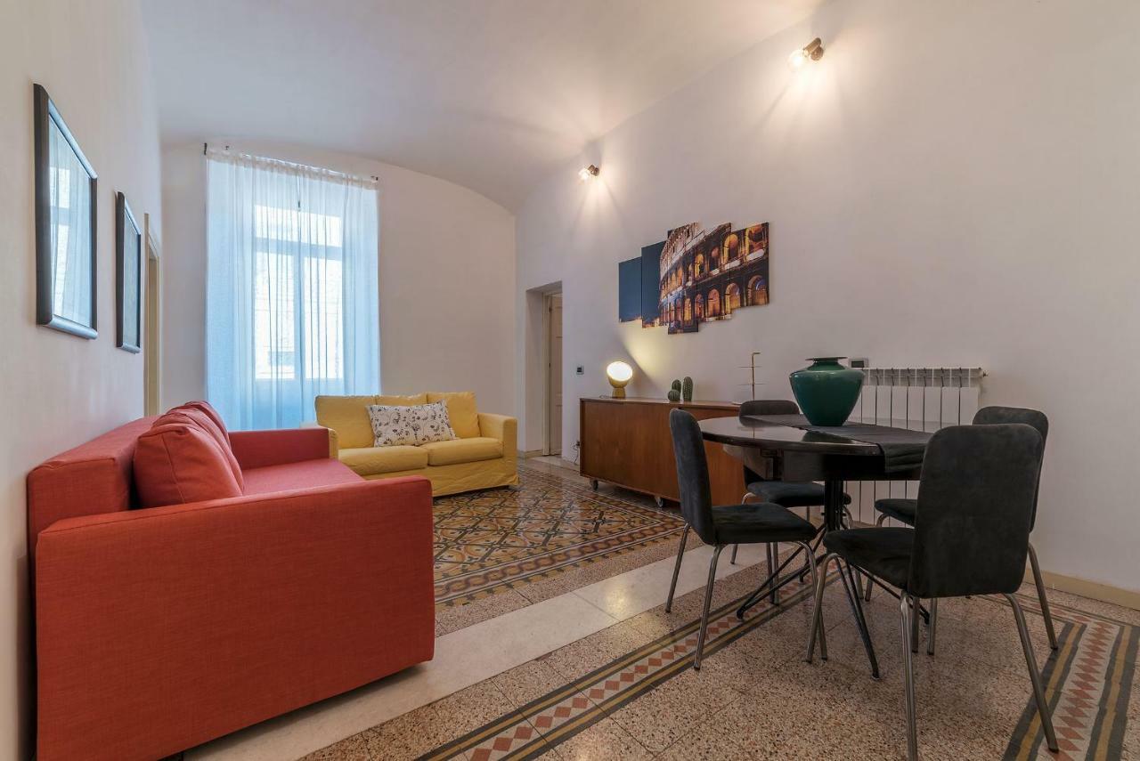 San Giovanni & Colosseo Roomy Flat روما المظهر الخارجي الصورة